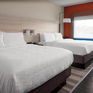 Queen Suite